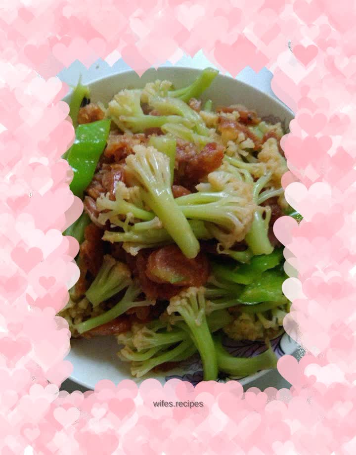 Stir-fried Cauliflower with Sausage