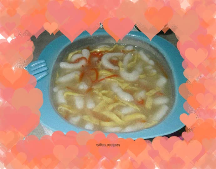 Egg shredded fish paste soup