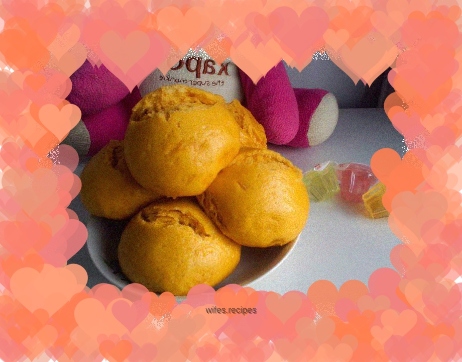 Homemade Pumpkin Steamed Buns