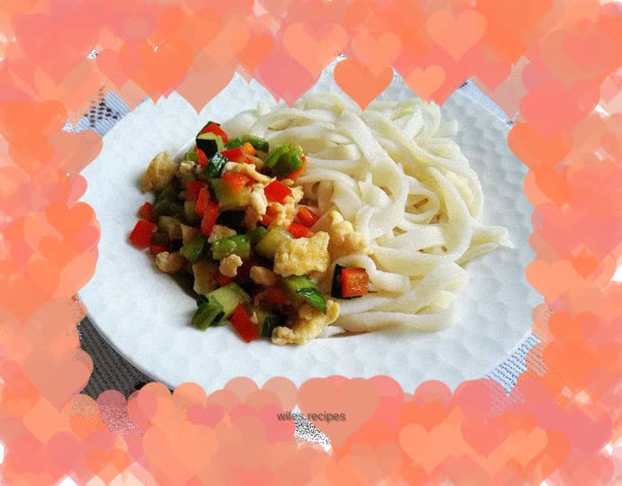 Bitter melon and egg hand-made noodles