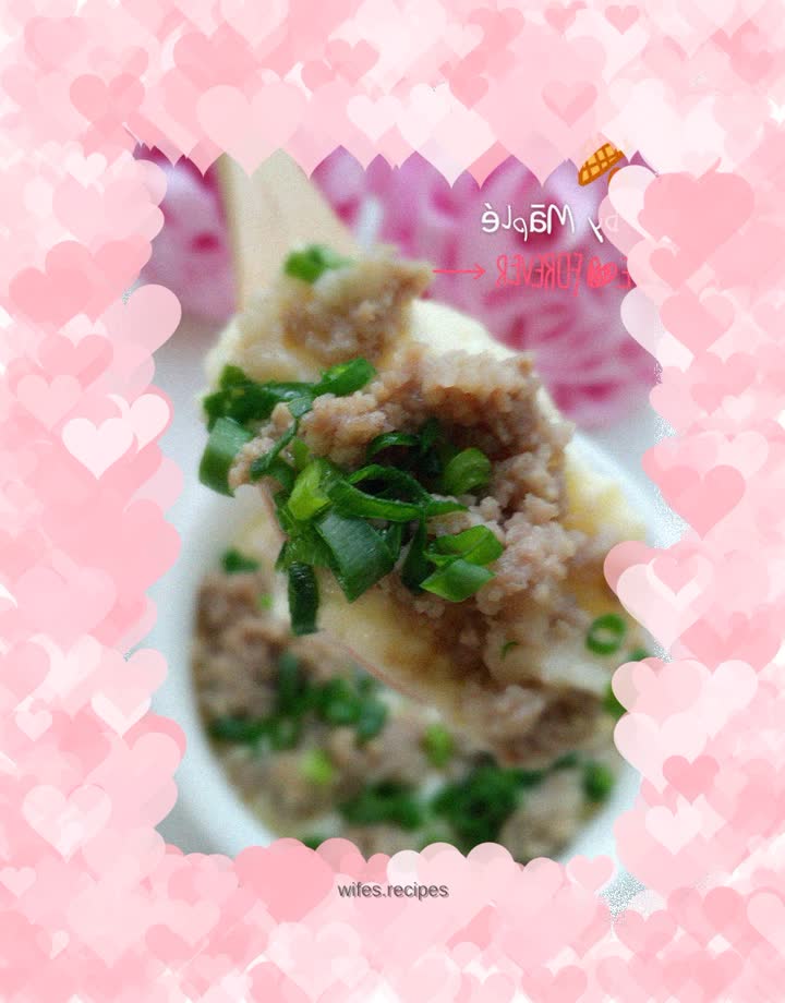 Tender, smooth and perfect minced meat with steamed eggs