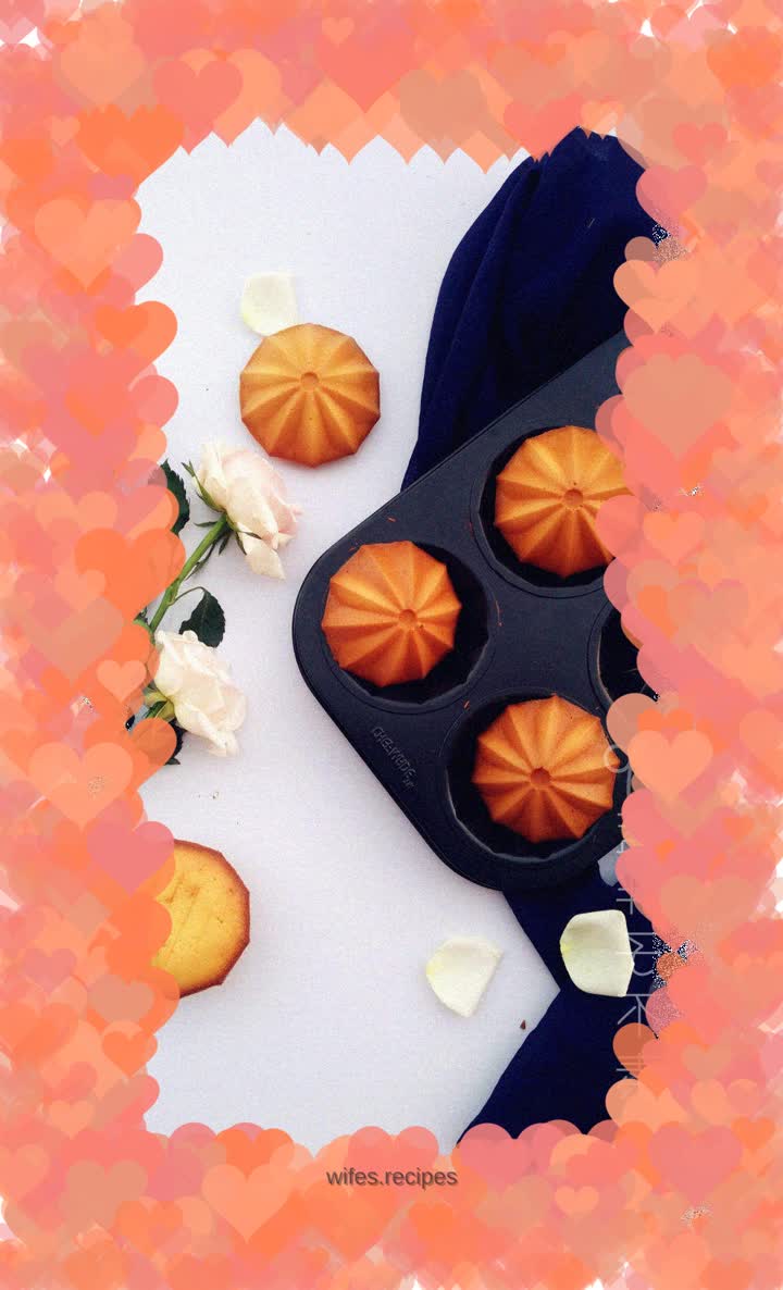 Fruity Honey Lemon Cake