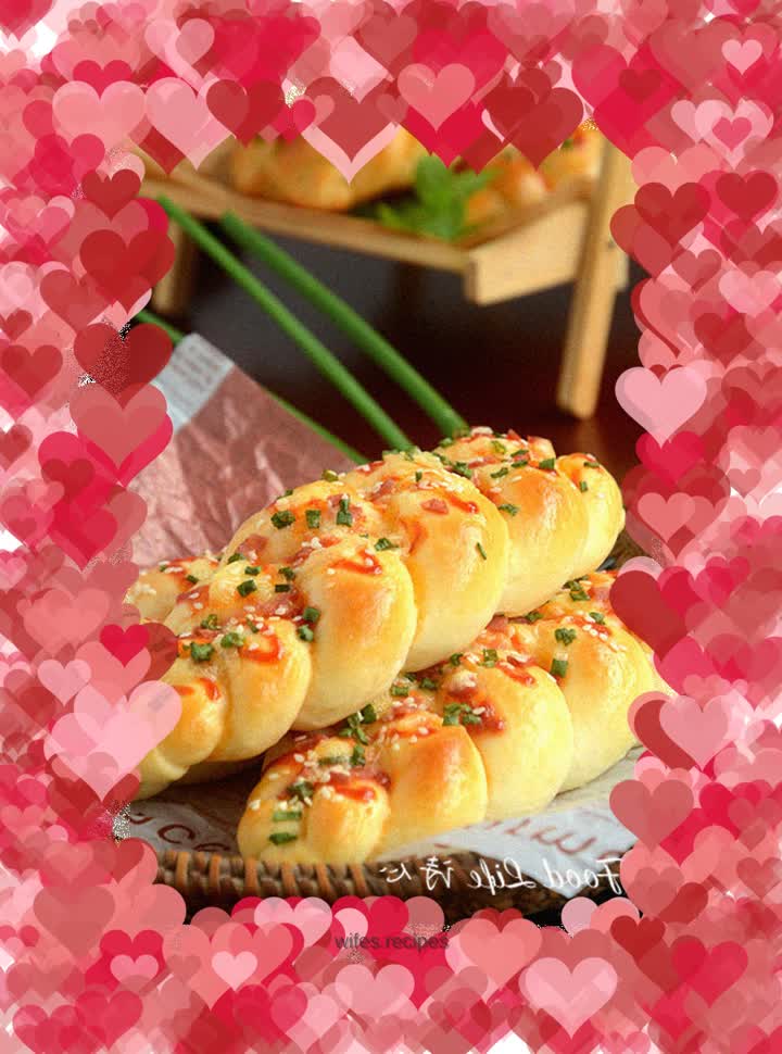 Savory cheese braided buns