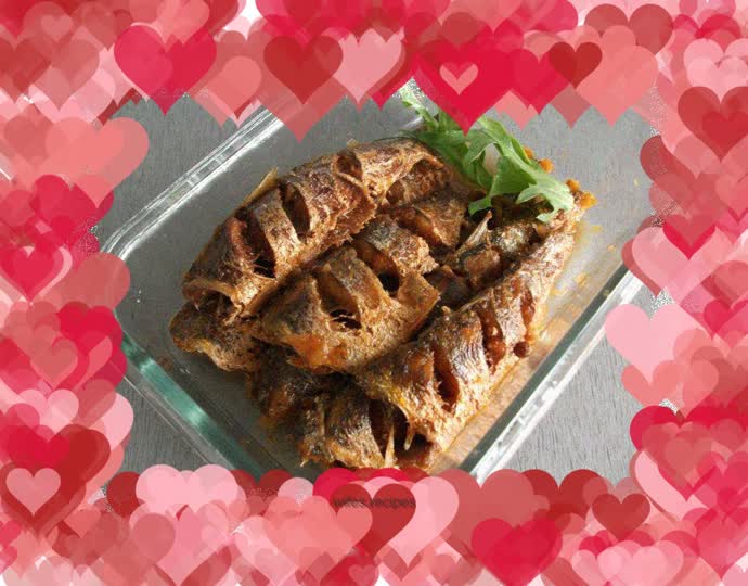 Sea crucian carp with tomato sauce