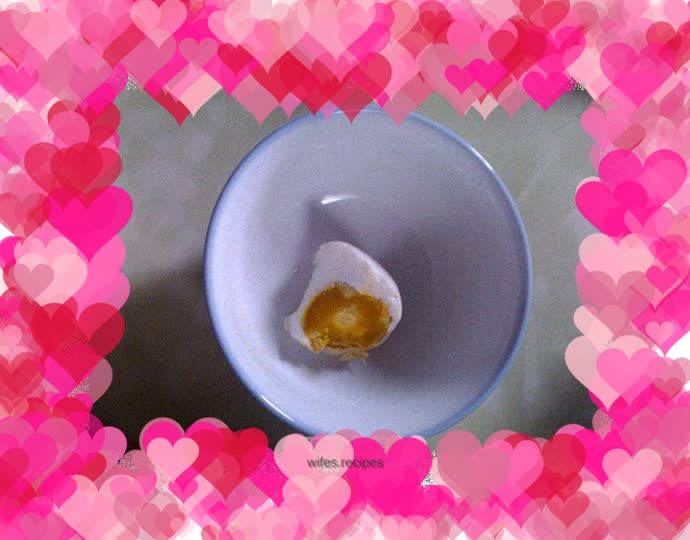 Homemade salted eggs
