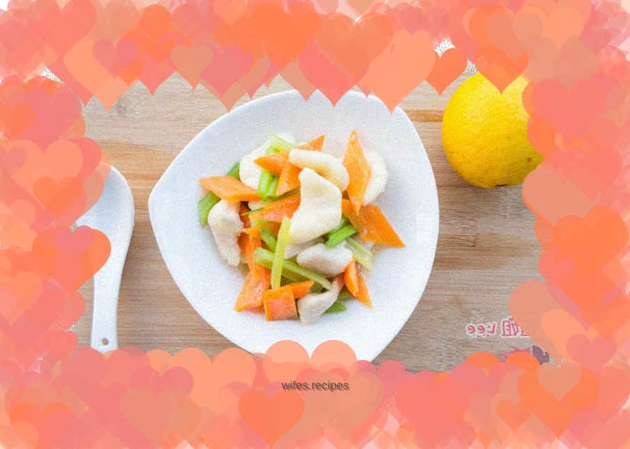 Jiangnan flavor stir-fried fresh red water chestnut