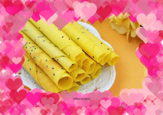 Crispy sesame egg roll