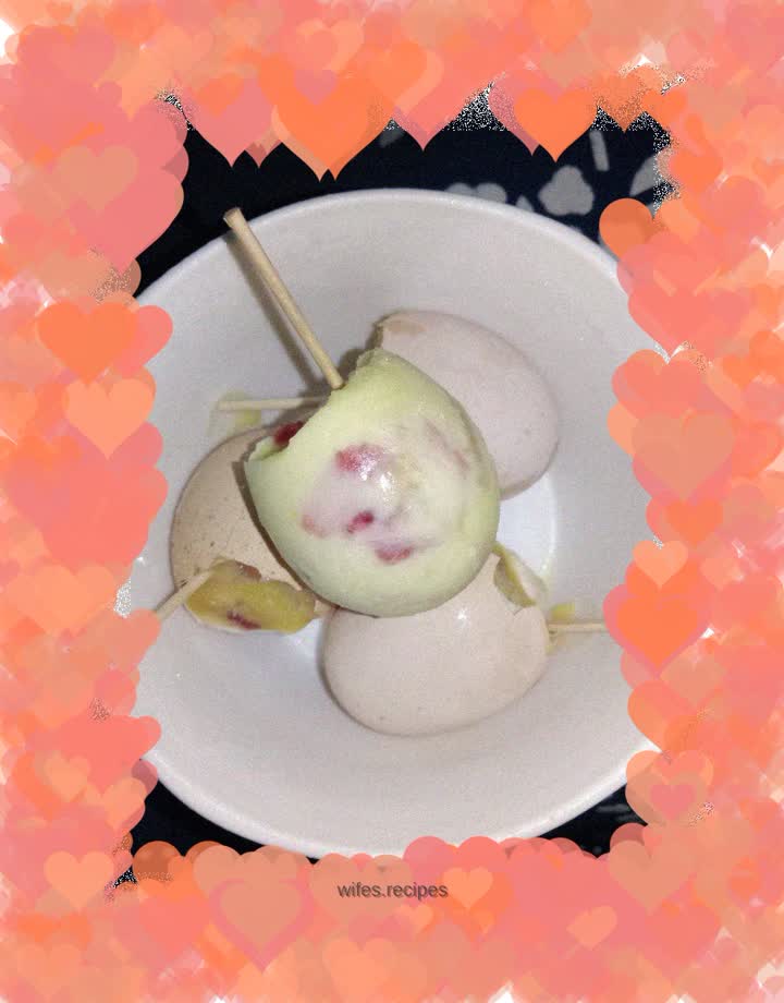 Small eggs. Yogurt and strawberry ice cream