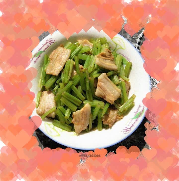 Stir-fried pork belly with celery