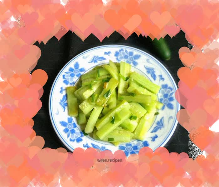 Stir-fried cucumber with green onions