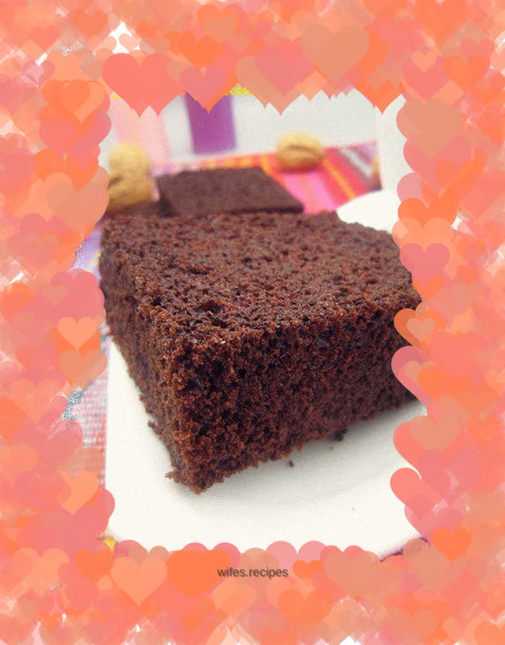 A refreshing afternoon tea - walnut chocolate cake
