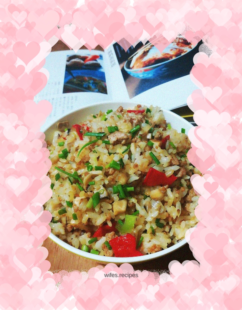Fried Rice with Mushrooms and Minced Pork