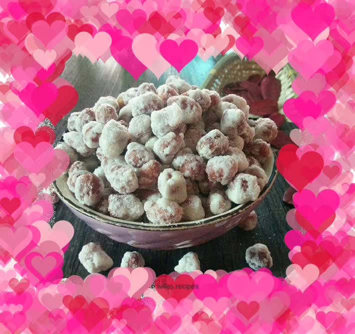 Hanging Frost Peanuts