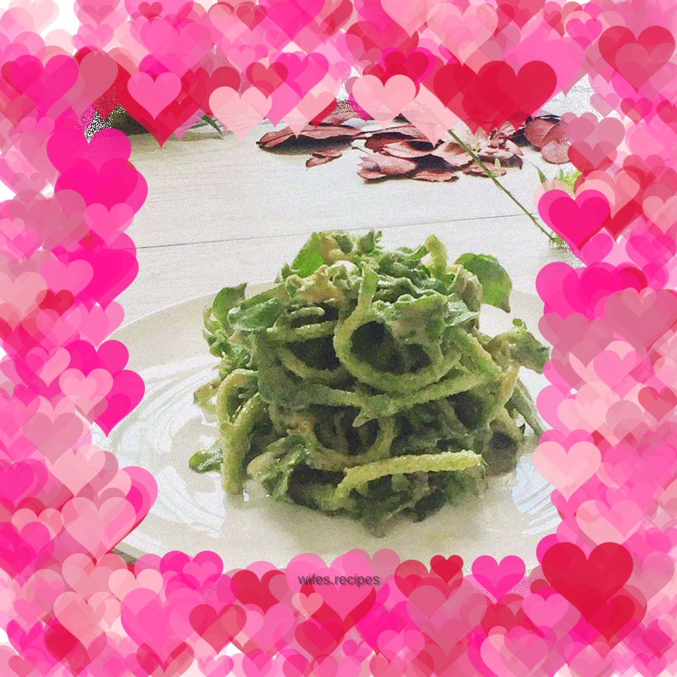 Sesame paste mixed with ice grass