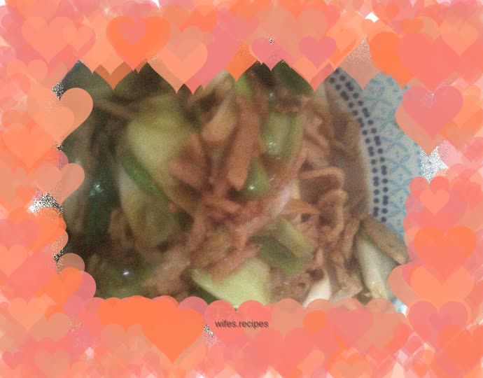 Stir-fried pork with green onions