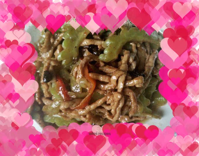 Stir-fried shredded pork with bitter melon