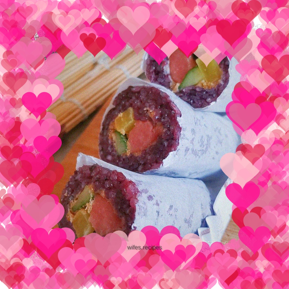 Purple rice dumplings