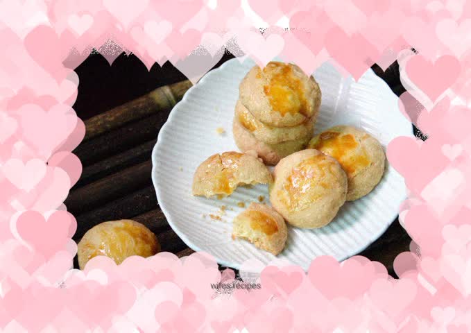 Peanut bite-sized cake