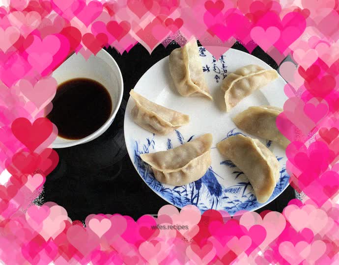 Steamed Beef and Onion Dumplings