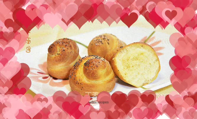 Snail Bread (formerly Mallorcan Ensaimadas)