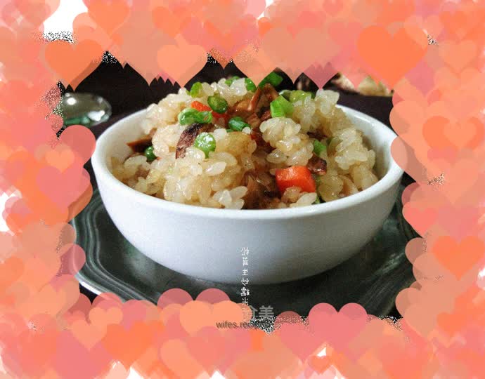 Fried glutinous rice with raw matsutake mushrooms
