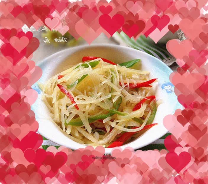 Green pepper and potato shreds