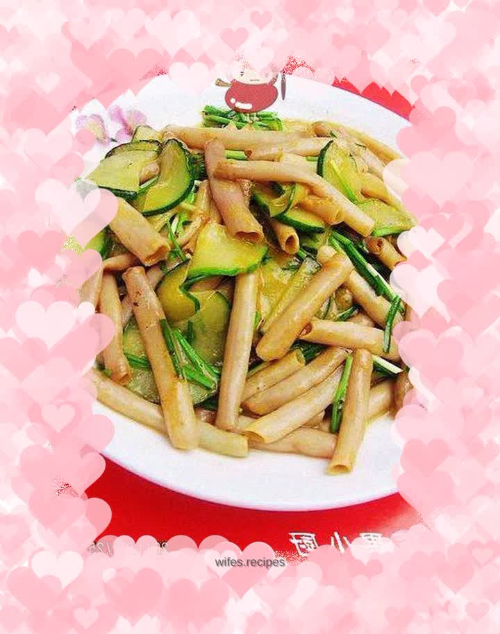 Stir-fried sea sausage with cucumber