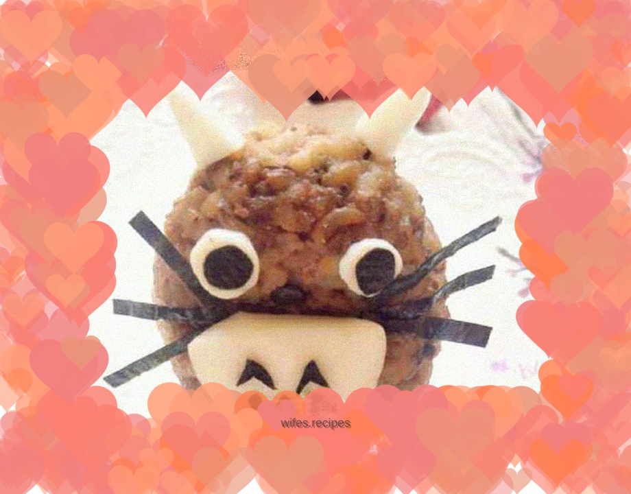 Super cute Totoro rice balls