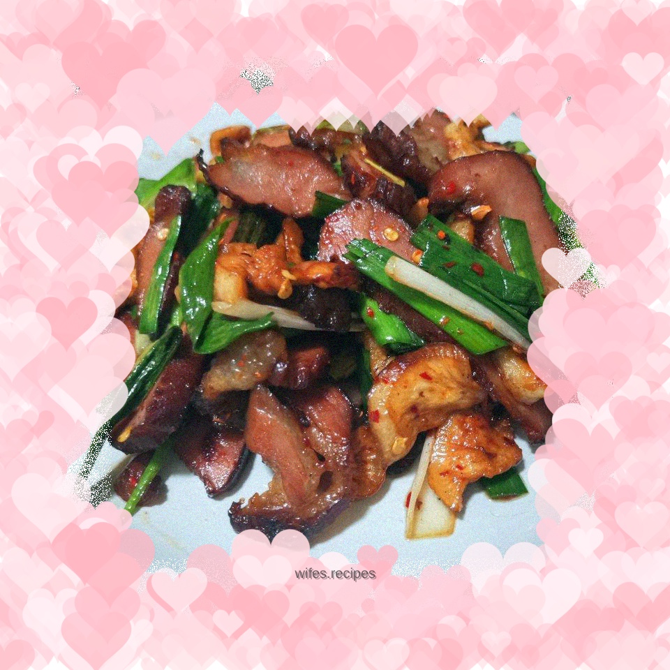 Stir-fried bacon with dried radish
