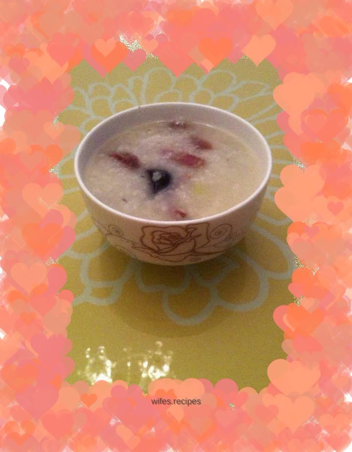 Preserved egg and sausage porridge