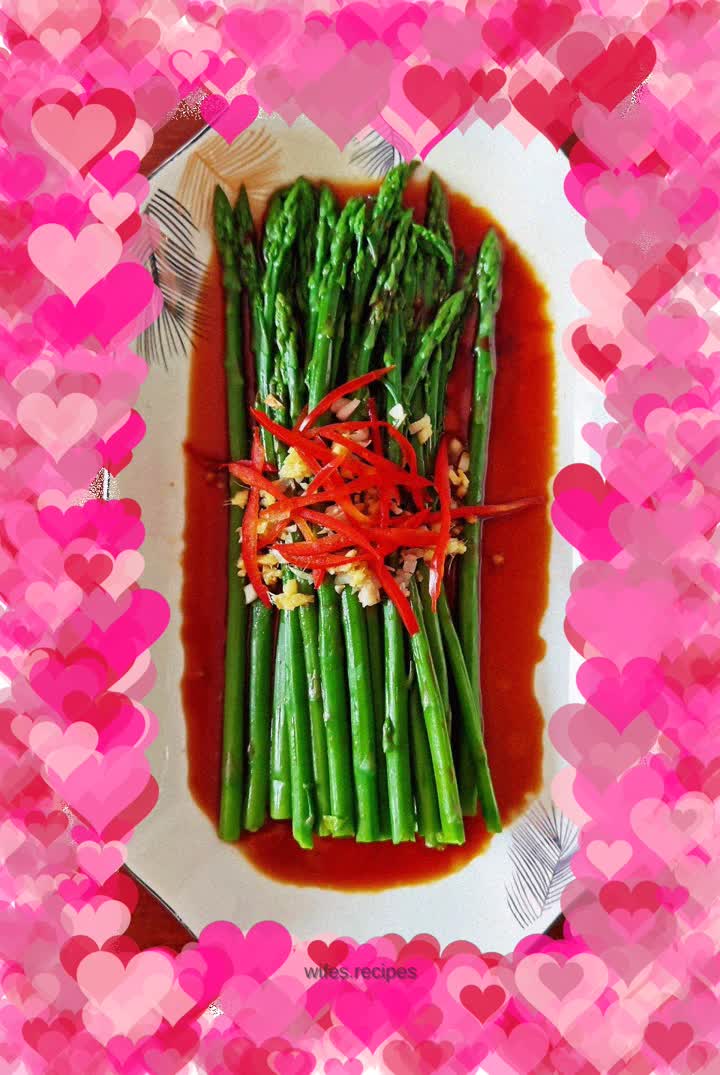 Asparagus with oil
