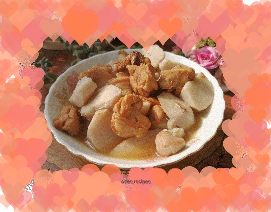 Chicken stewed with taro