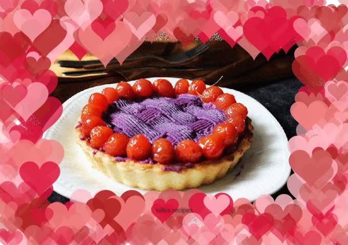 Purple potato pie
