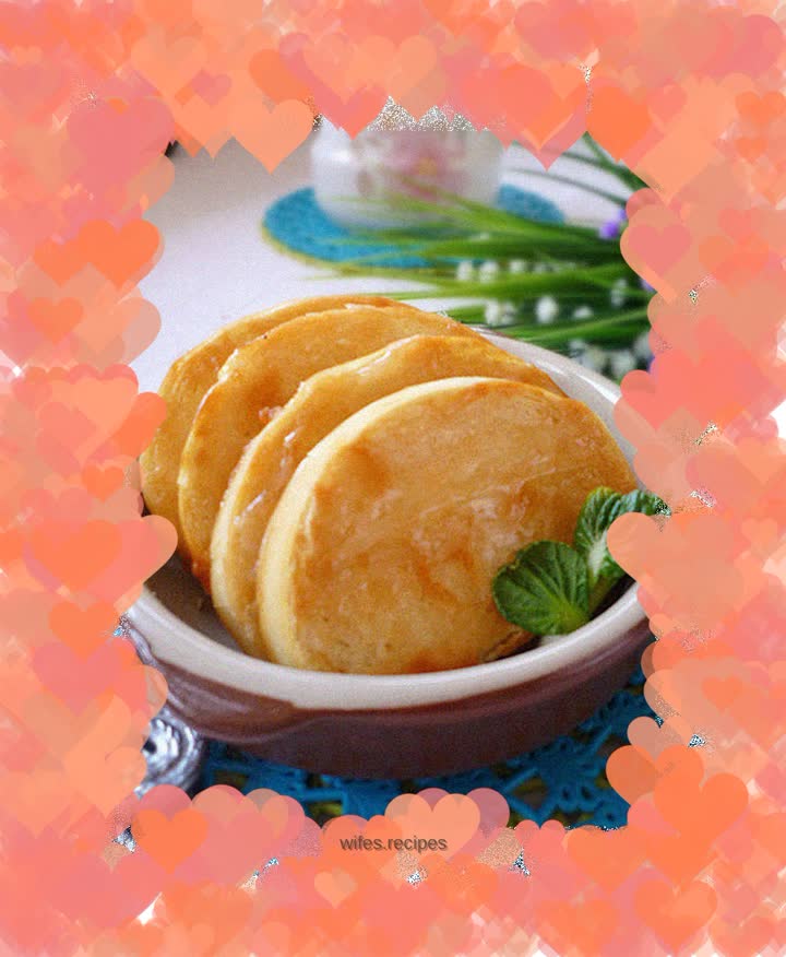 Grilled Steamed Buns with Salad Sauce