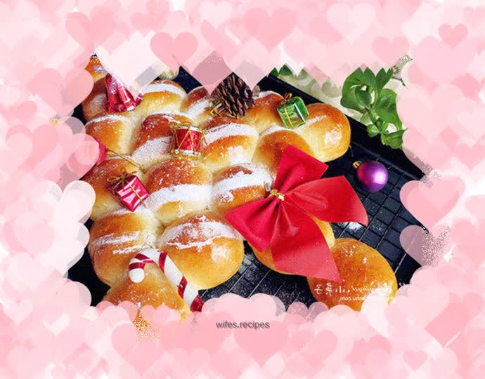 Christmas tree bread