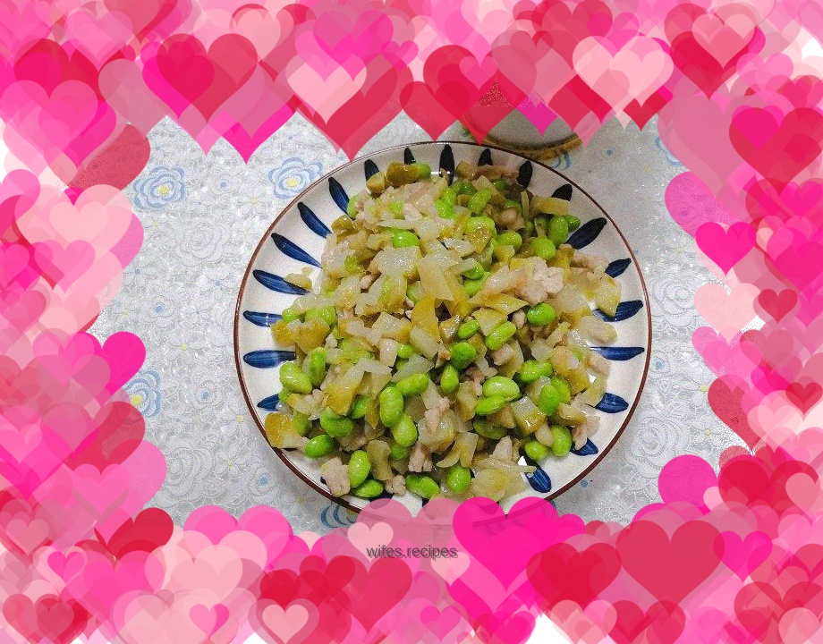 Stir-fried edamame with pickled mustard