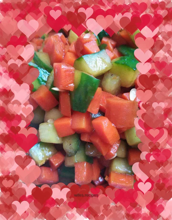 Diced carrots and cucumbers