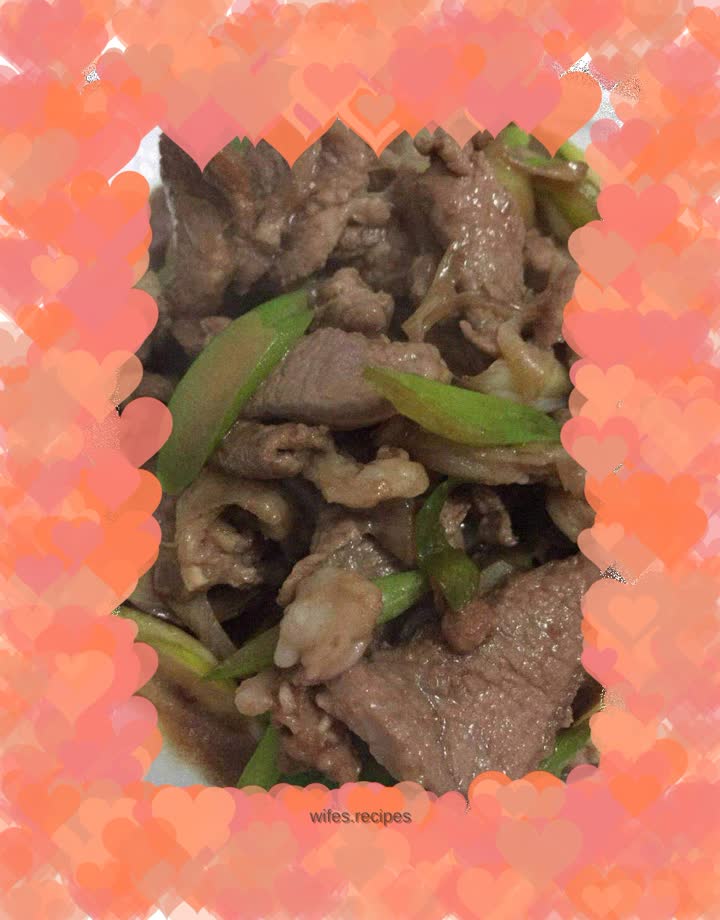 Stir-fried mutton with green onions