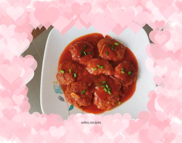 Lotus root cake with tomato sauce