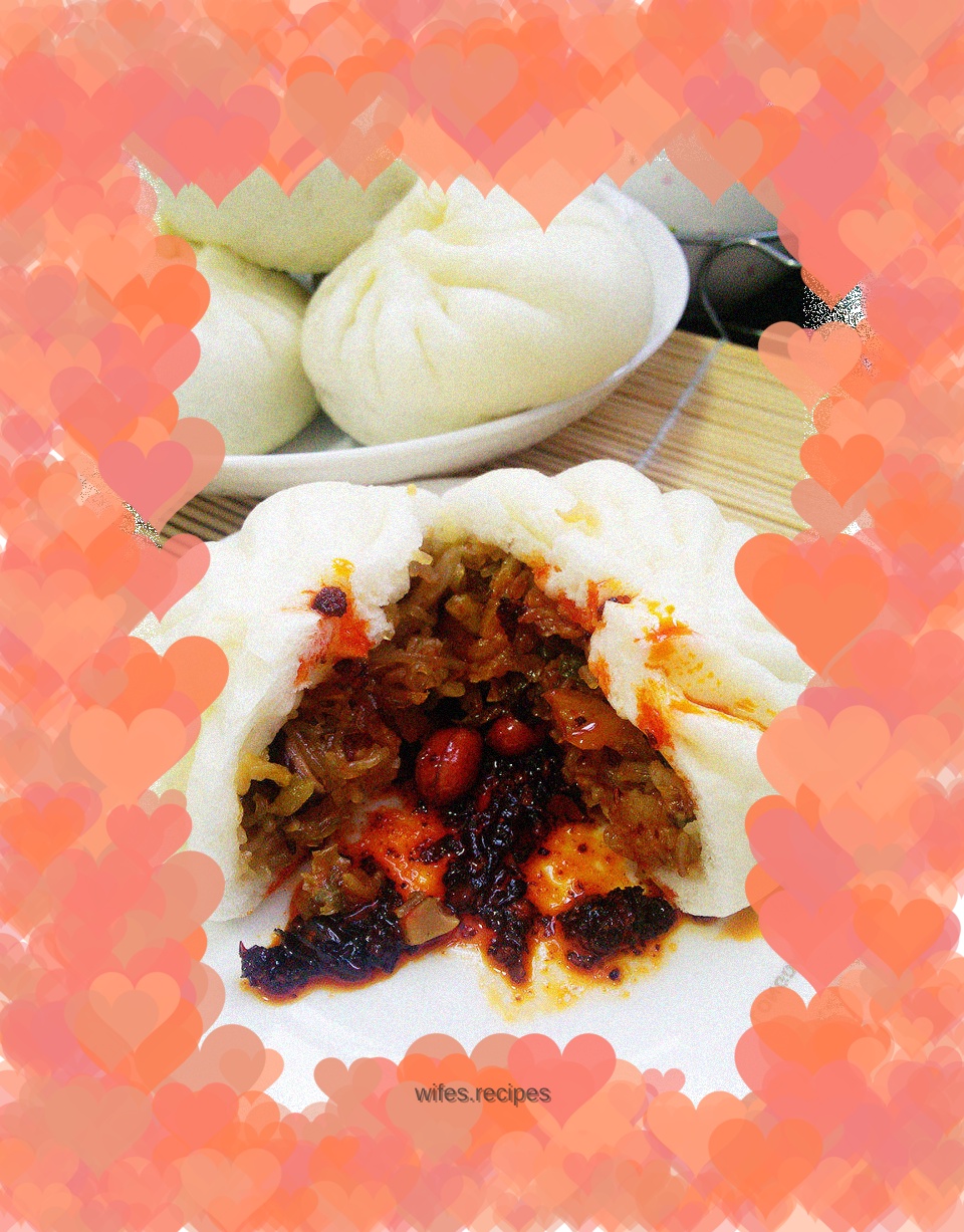 Sauerkraut vermicelli buns