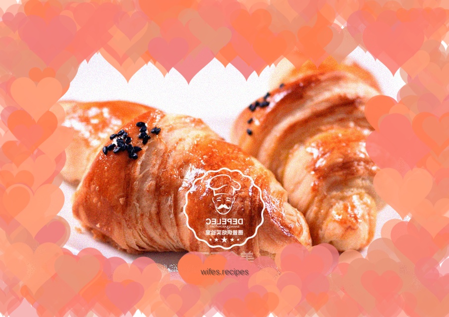 Layers of crispy Danish croissant