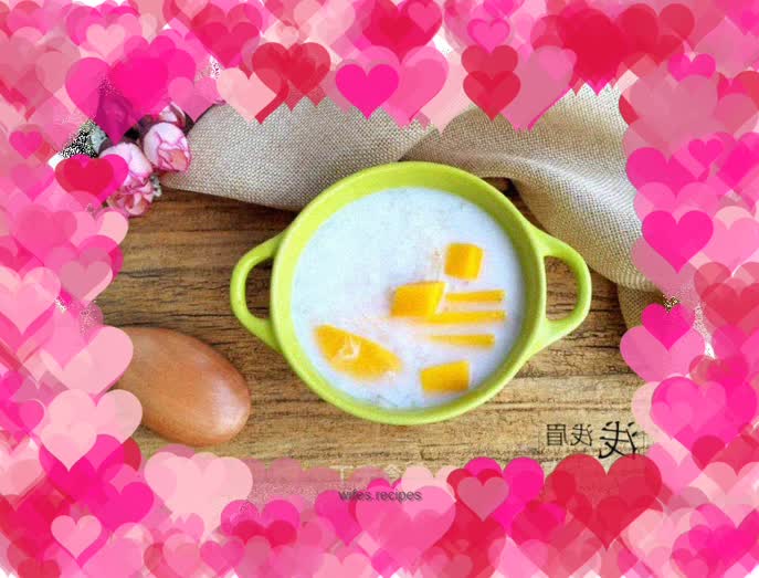 Sweet coconut milk bird's nest