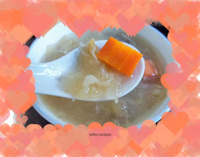 Tremella carrot and pork ribs soup