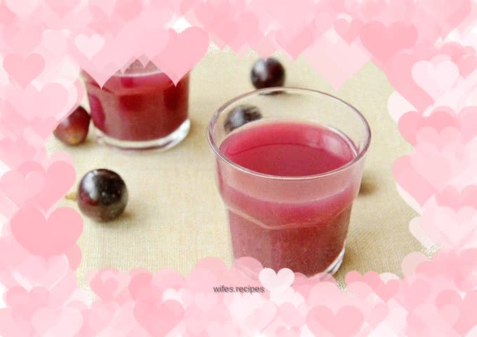 Homemade grape juice