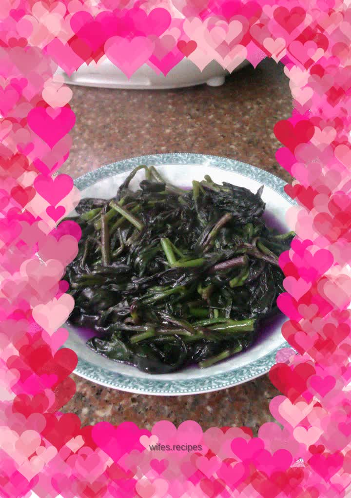 Stir-fried red cabbage