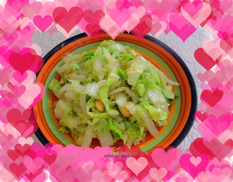Vegetarian stir-fried cabbage