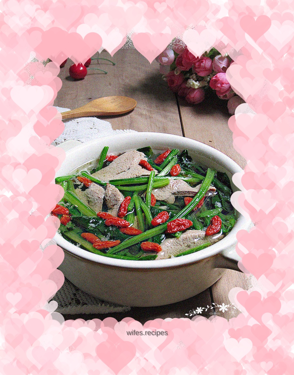 Spinach, Wolfberry and Pork Liver Soup