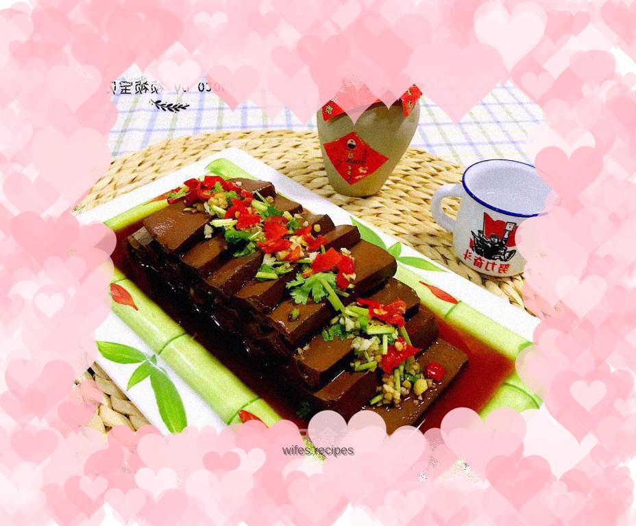 Duck blood with chopped pepper