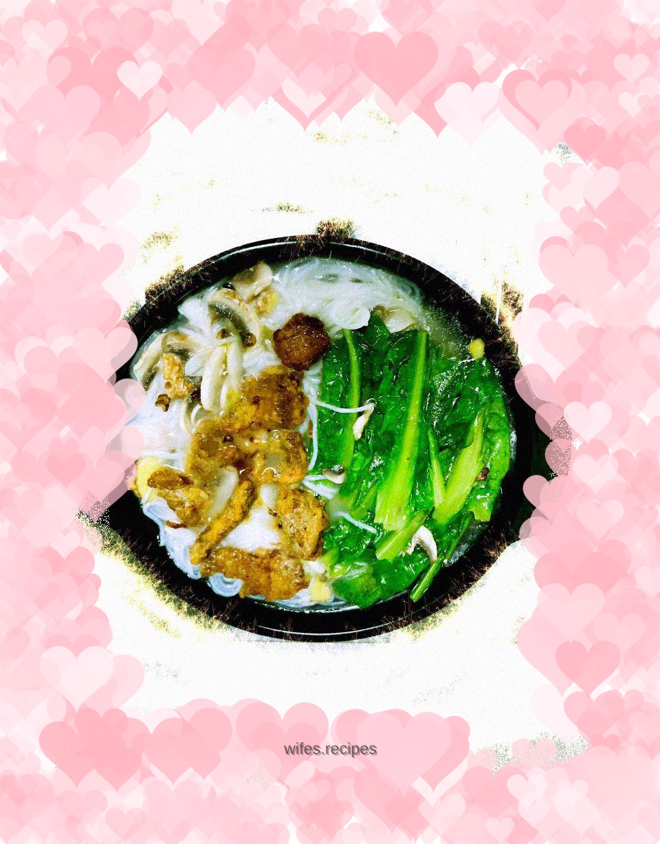 Crispy Pork Rice Noodles