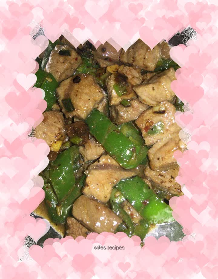 Stir-fried beef with chili